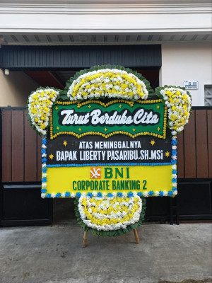 Papan Bunga Duka di Tingkir