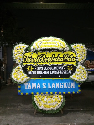 Papan Bunga Duka di Tingkir